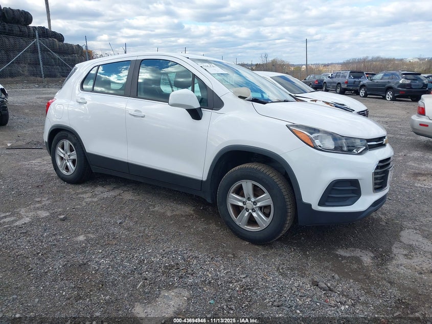 CHEVROLET TRAX LS