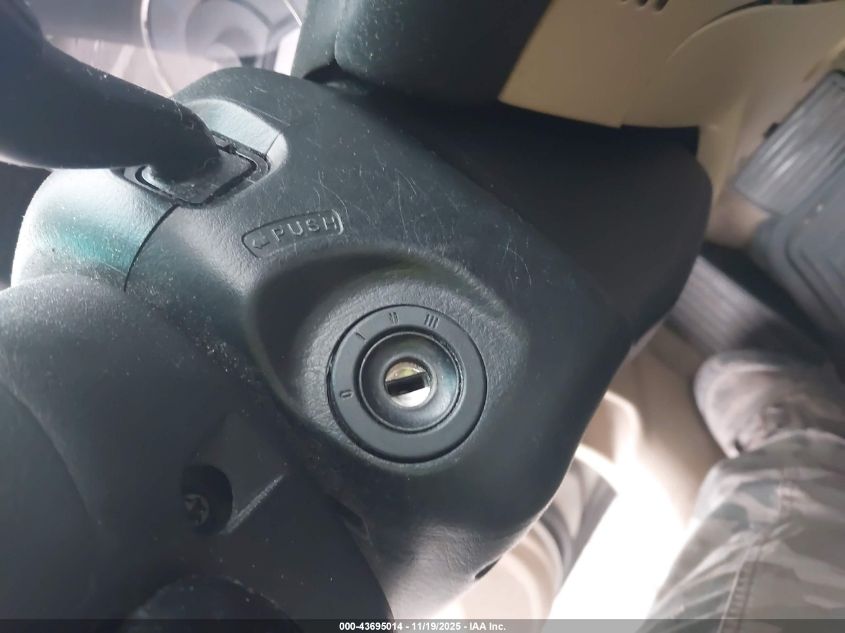 2005 Honda Civic Hybrid VIN: JHMES96665S010591 Lot: 43695014