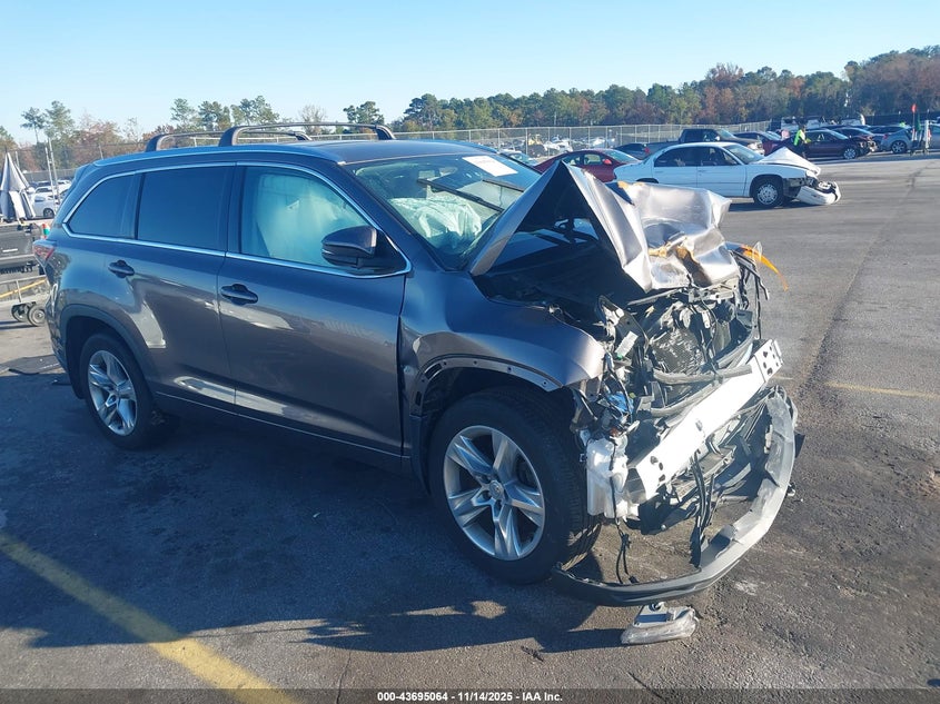 TOYOTA HIGHLANDER LIMITED V6