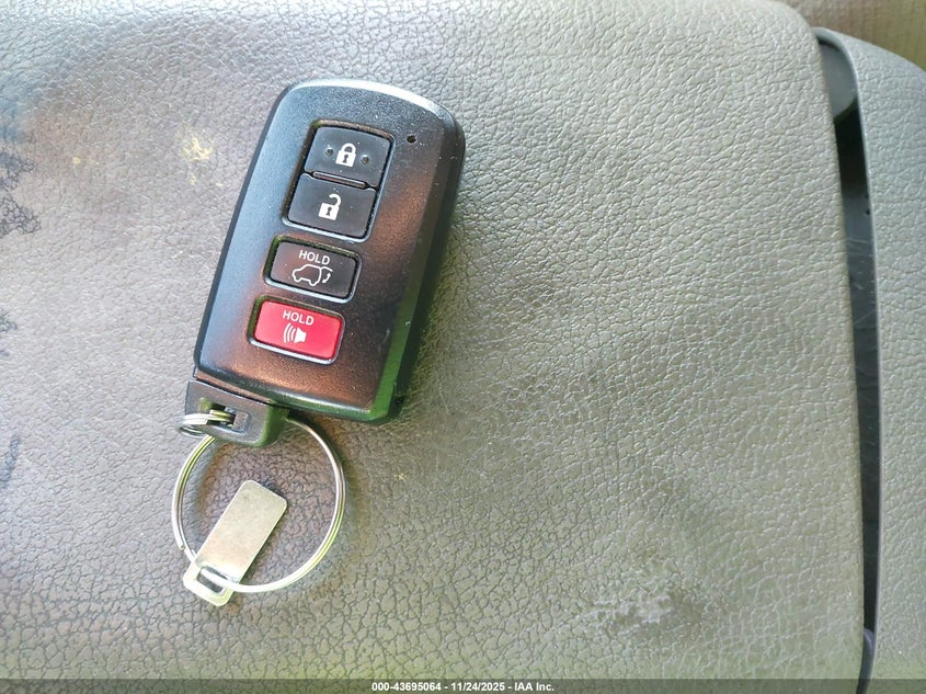 5TDDKRFH9FS156556 2015 TOYOTA HIGHLANDER photo no. 11