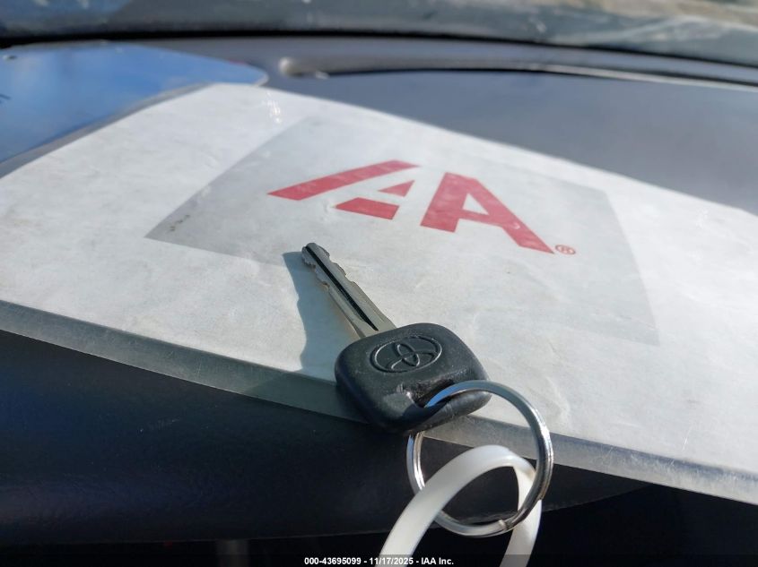 2005 Toyota Camry Le VIN: 4T1BE32K55U989239 Lot: 43695099