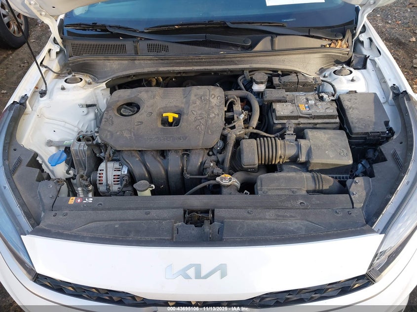 2023 Kia Forte Lxs VIN: 3KPF24AD3PE585977 Lot: 43695106