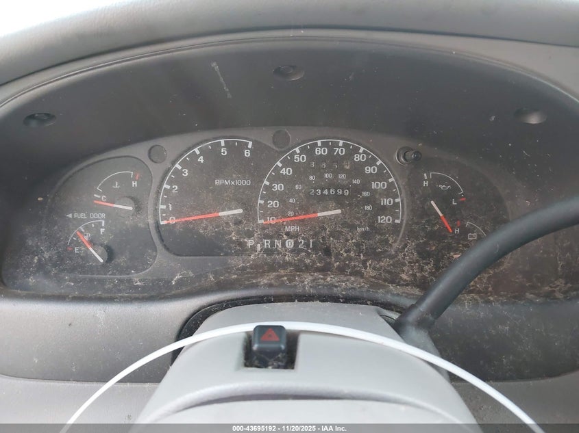 2001 Mazda B3000 Ds/Se VIN: 4F4YR16V31TM31571 Lot: 43695192