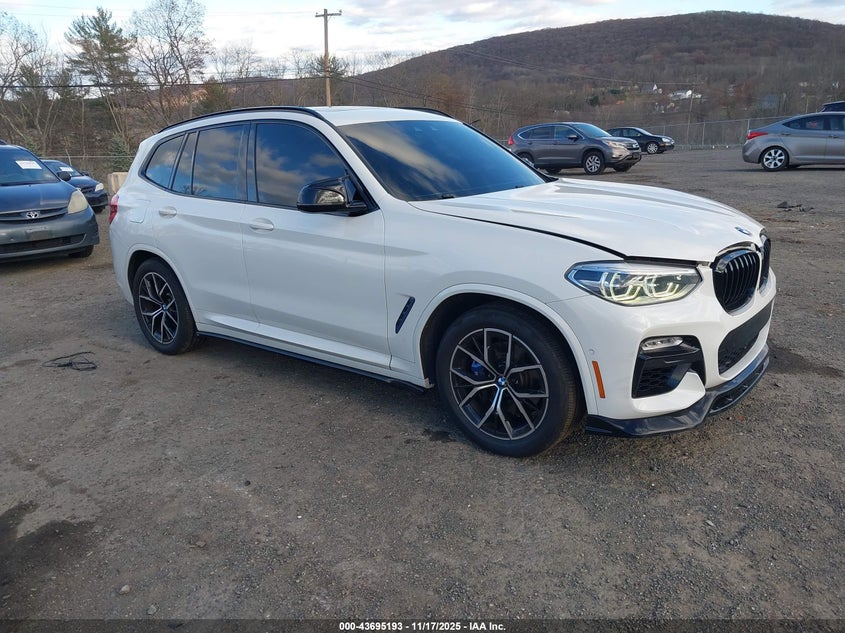 BMW X3 M40I