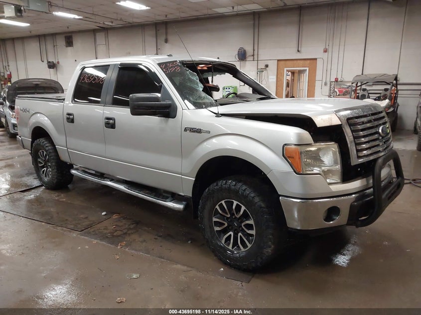 FORD F-150 XLT