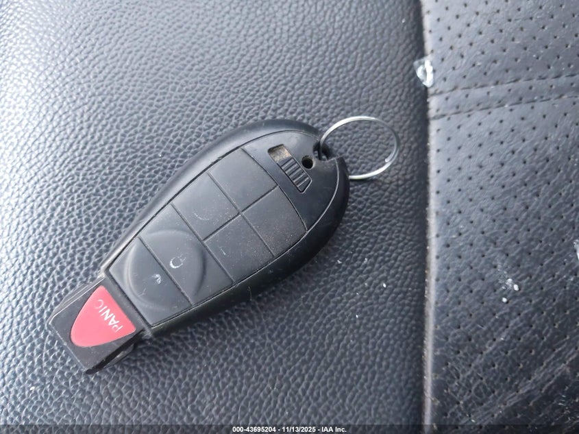 2012 Chrysler Town & Country Touring-L VIN: 2C4RC1CG7CR143566 Lot: 43695204