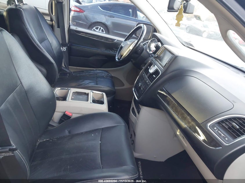 2C4RC1CG7CR143566 2012 CHRYSLER TOWN & COUNTRY photo no. 5