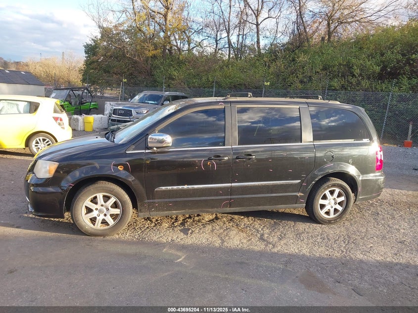 2012 Chrysler Town & Country Touring-L VIN: 2C4RC1CG7CR143566 Lot: 43695204