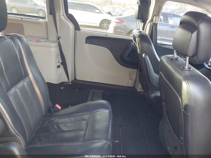 2012 Chrysler Town & Country Touring-L VIN: 2C4RC1CG7CR143566 Lot: 43695204