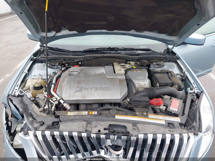 2010 Mercury Milan Hybrid VIN: 3MEDM0L32AR613085 Lot: 43695209