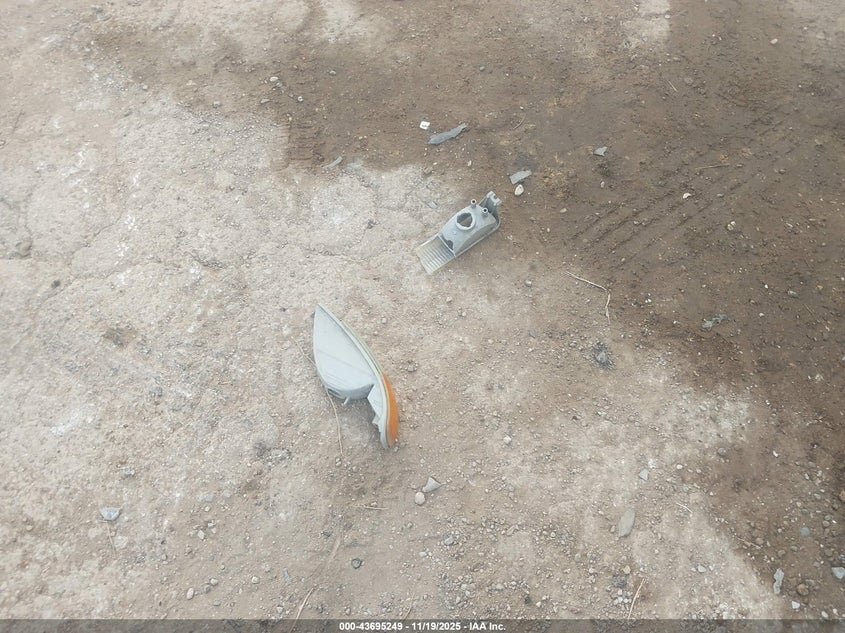 2006 GMC Sierra 1500 Slt VIN: 2GTEK13T961176571 Lot: 43695249