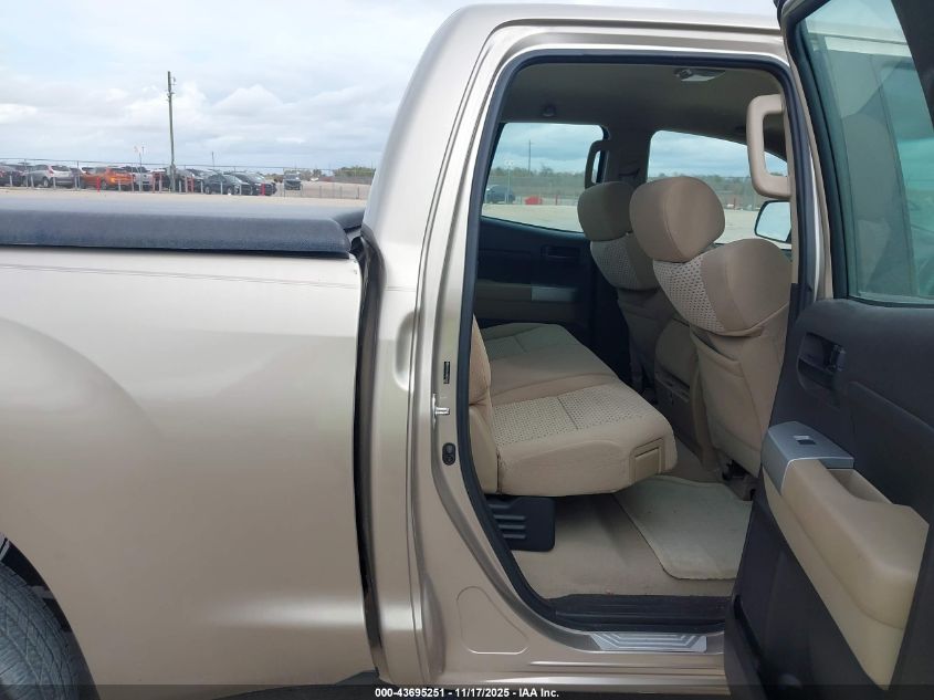 2008 Toyota Tundra Base 5.7L V8 VIN: 5TFRV54198X056935 Lot: 43695251