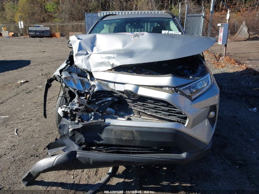 2019 Toyota Rav4 Xle VIN: 2T3P1RFVXKW023402 Lot: 43695263