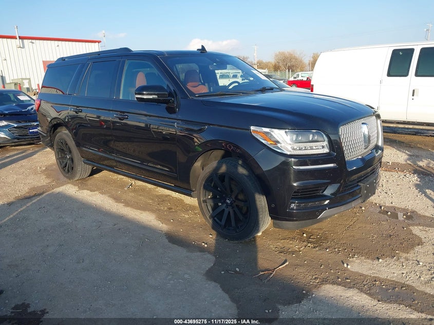 LINCOLN NAVIGATOR RESERVE