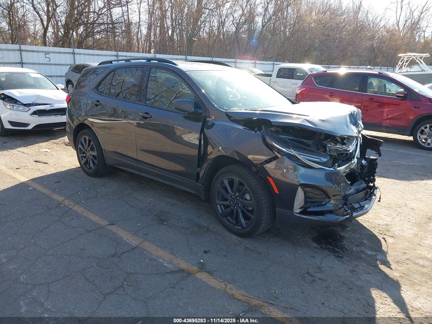 CHEVROLET EQUINOX AWD RS