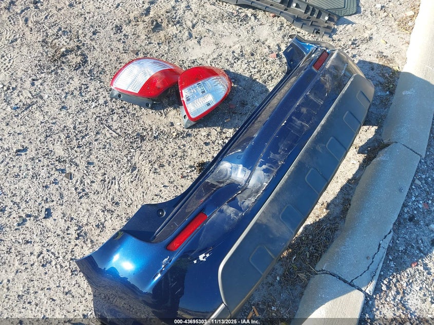 2008 Suzuki Sx4 Convenience Regional Edition/Regional Edition/Touring 2 Regional Edition VIN: JS2YA413585102110 Lot: 43695303