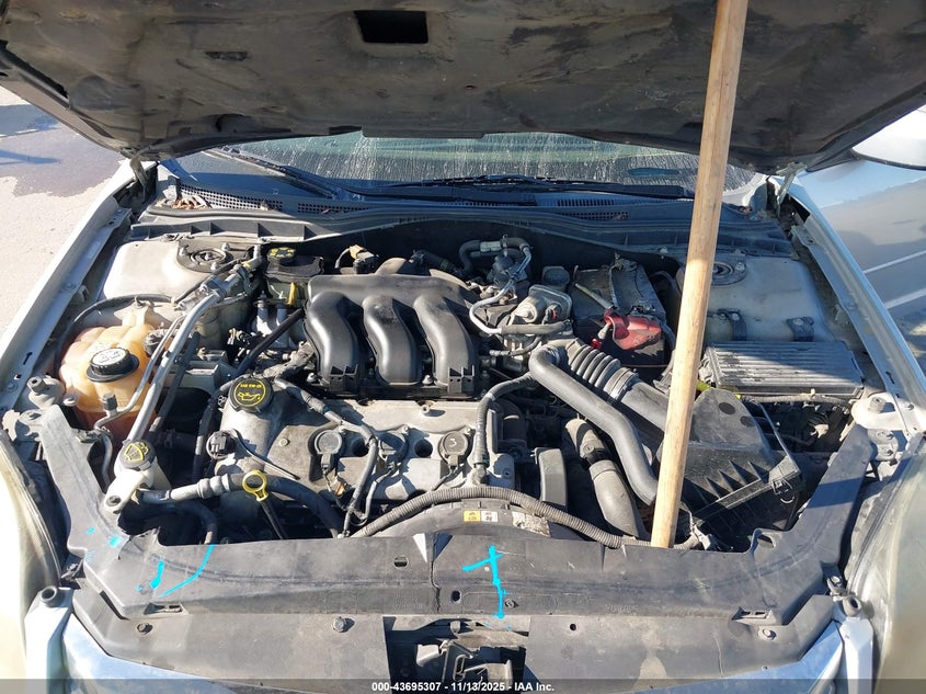 2006 Ford Fusion Se VIN: 3FAFP071X6R215551 Lot: 43695307