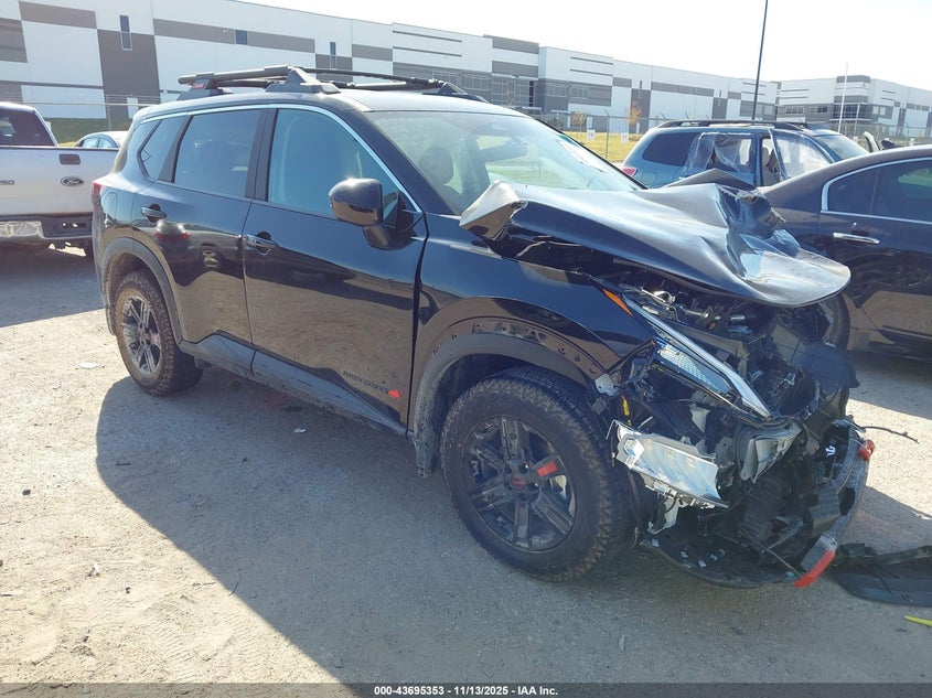 NISSAN ROGUE ROCK CREEK