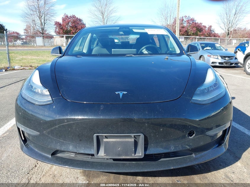 2018 Tesla Model 3 Long Range/Mid Range VIN: 5YJ3E1EA2JF034501 Lot: 43695425