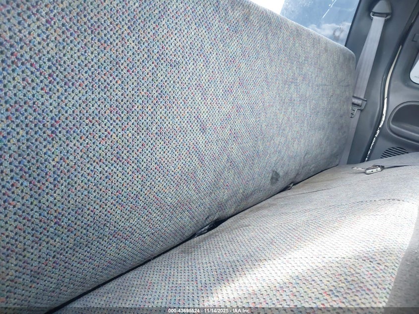 2001 Dodge Ram 3500 St VIN: 1B7MF336X1J286209 Lot: 43695524