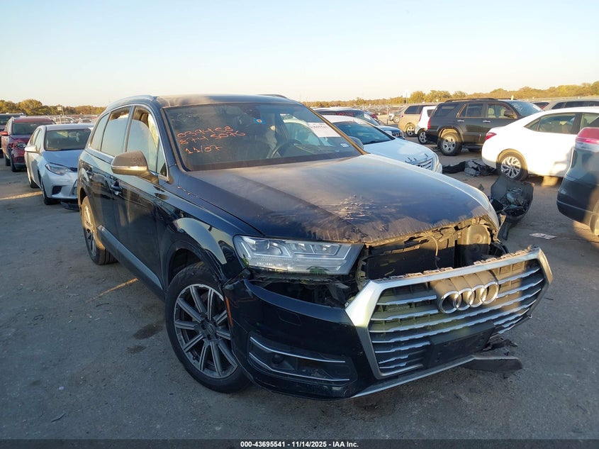 AUDI Q7 2.0T PREMIUM