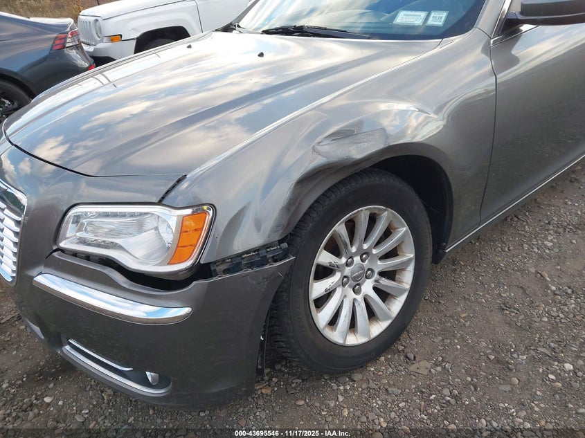2C3CCAAG0CH188349 2012 CHRYSLER 300 photo no. 6