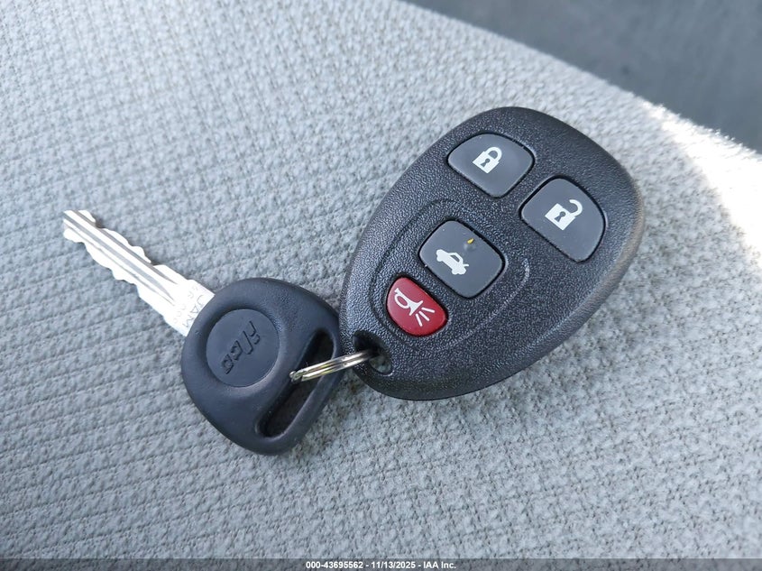 2005 Buick Lacrosse Cx VIN: 2G4WC562651231466 Lot: 43695562