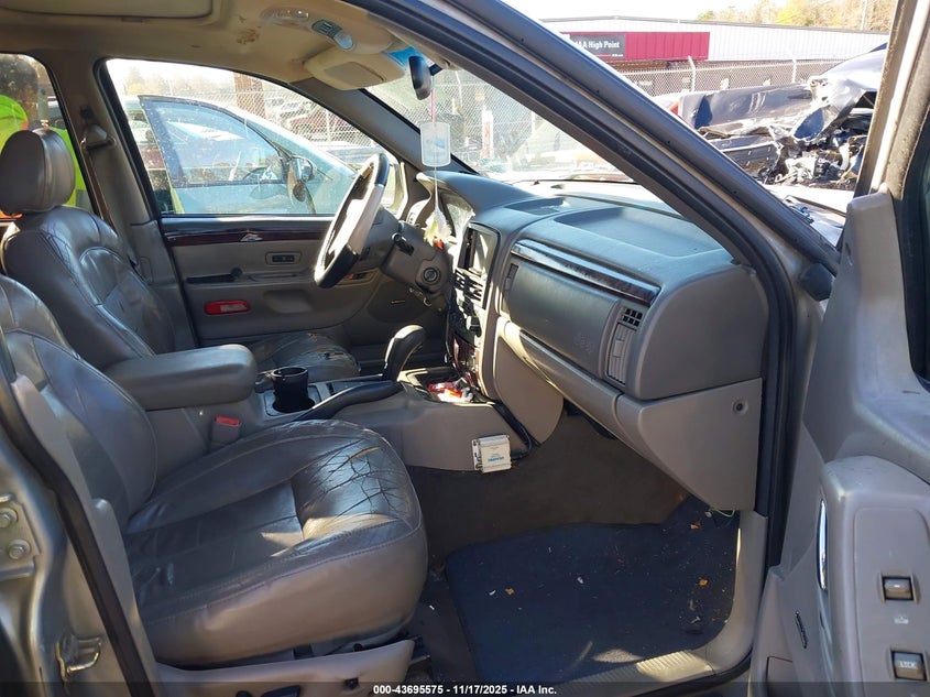 1J4GW58N01C558824 2001 JEEP GRAND CHEROKEE photo no. 5