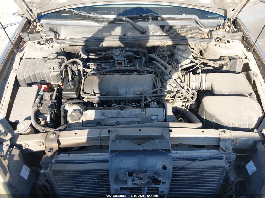 2003 Cadillac Deville Standard VIN: 1G6KD54Y33U225801 Lot: 43695582