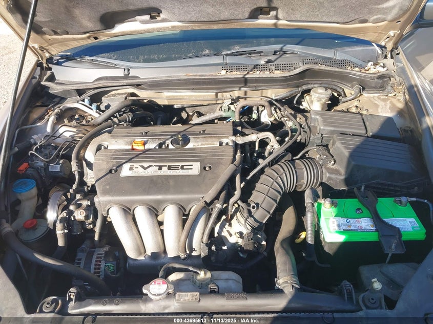 1HGCM56405A013455 2005 HONDA ACCORD photo no. 10