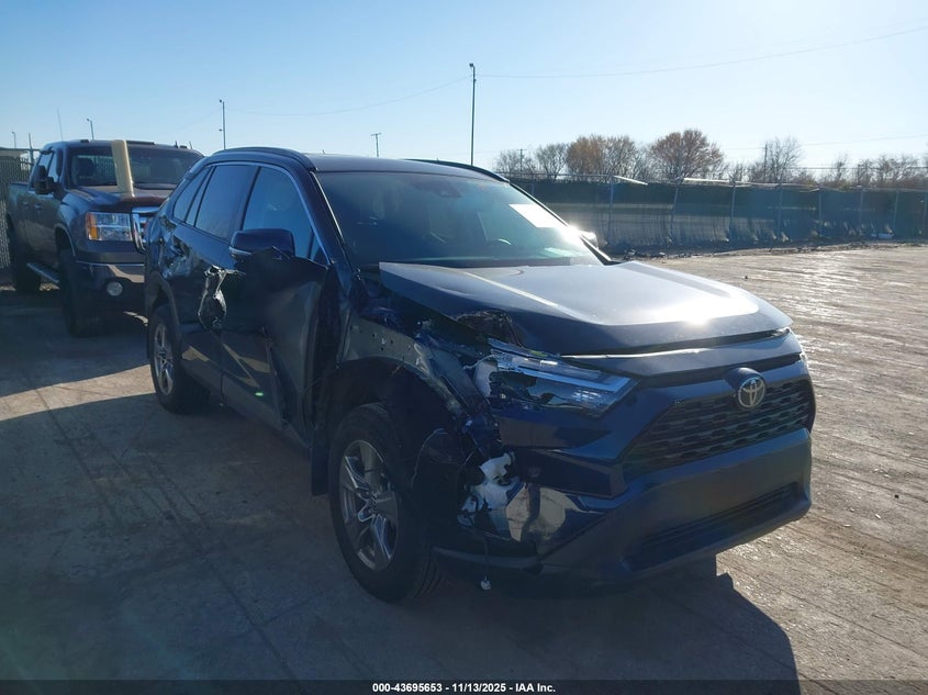 2024 TOYOTA RAV4 XLE - 2T3P1RFVXRW428265