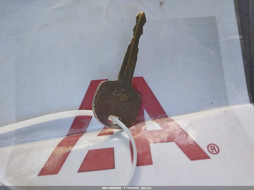 2016 Isuzu Npr Hd Gas Reg VIN: 54DC4W1B8GS808661 Lot: 43695658