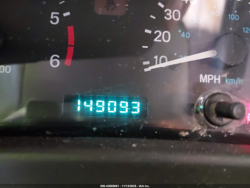 2000 Jeep Wrangler Sport VIN: 1J4FA49S5YP728459 Lot: 43695681