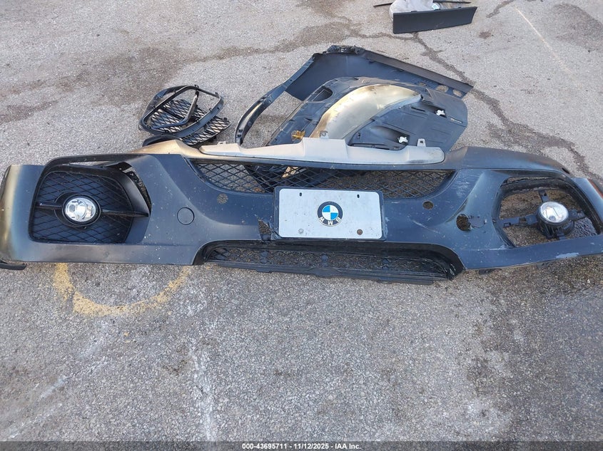 2009 BMW X6 xDrive35I VIN: 5UXFG435X9L223323 Lot: 43695711