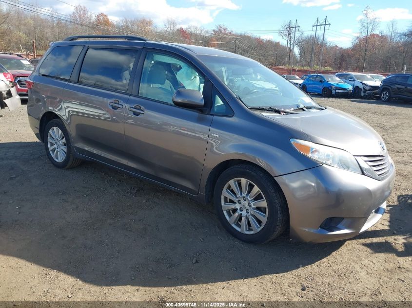TOYOTA SIENNA LE 7 PASSENGER