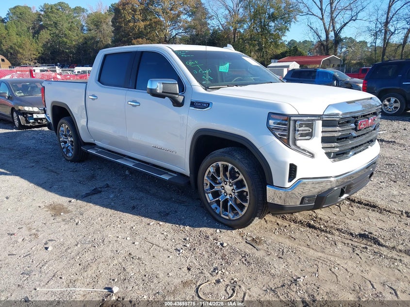 GMC SIERRA 1500 4WD SHORT BOX SLT