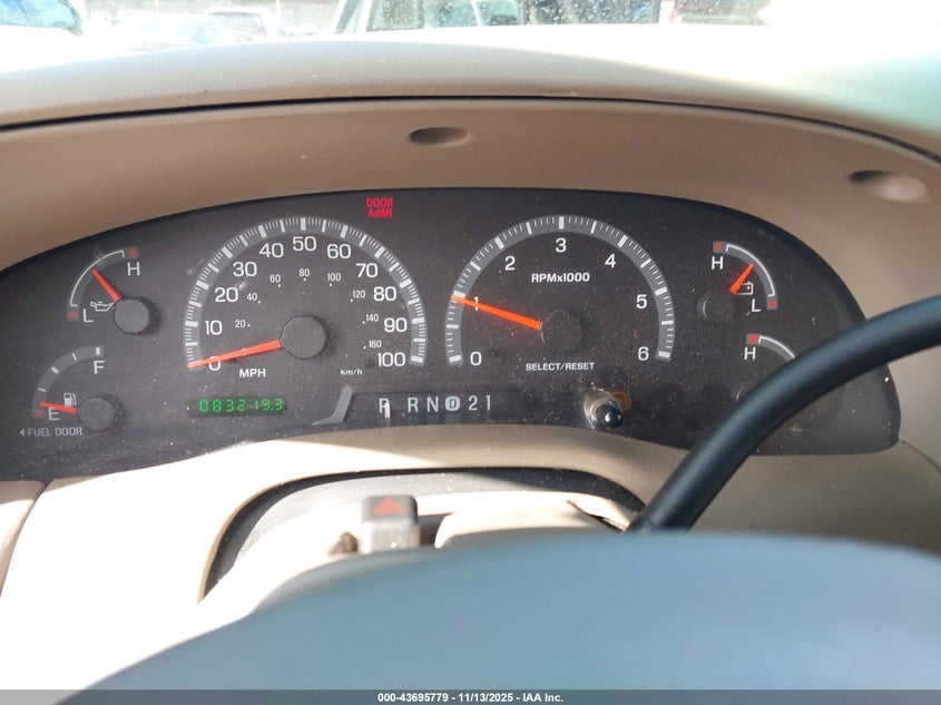 1FTRW07692KC98393 2002 FORD F-150 photo no. 7