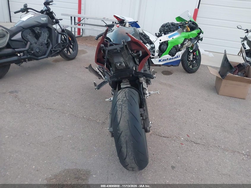 2011 Yamaha Yzfr1 VIN: JYARN23E8BA009307 Lot: 43695808