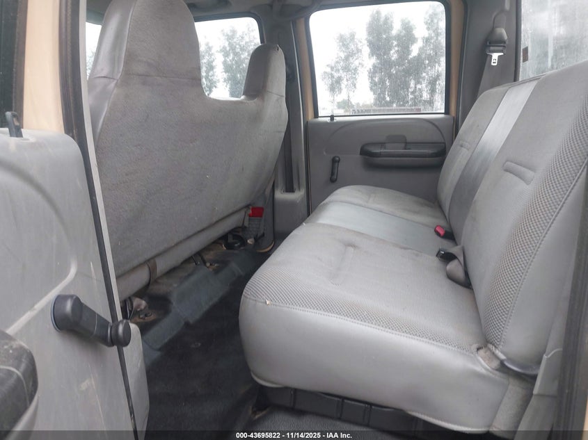 2007 Ford F-350 Lariat/Xl/Xlt VIN: 1FTWW30537EA84009 Lot: 43695822