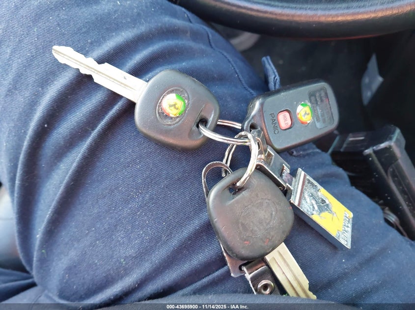 2003 Toyota Mr2 Spyder VIN: JTDFR320530056468 Lot: 43695900