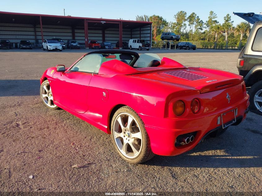 JTDFR320530056468 2003 TOYOTA MR2 photo no. 3