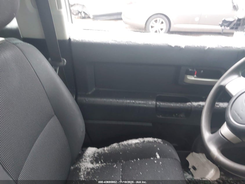 2007 Toyota Fj Cruiser VIN: JTEBU11F470052758 Lot: 43695952