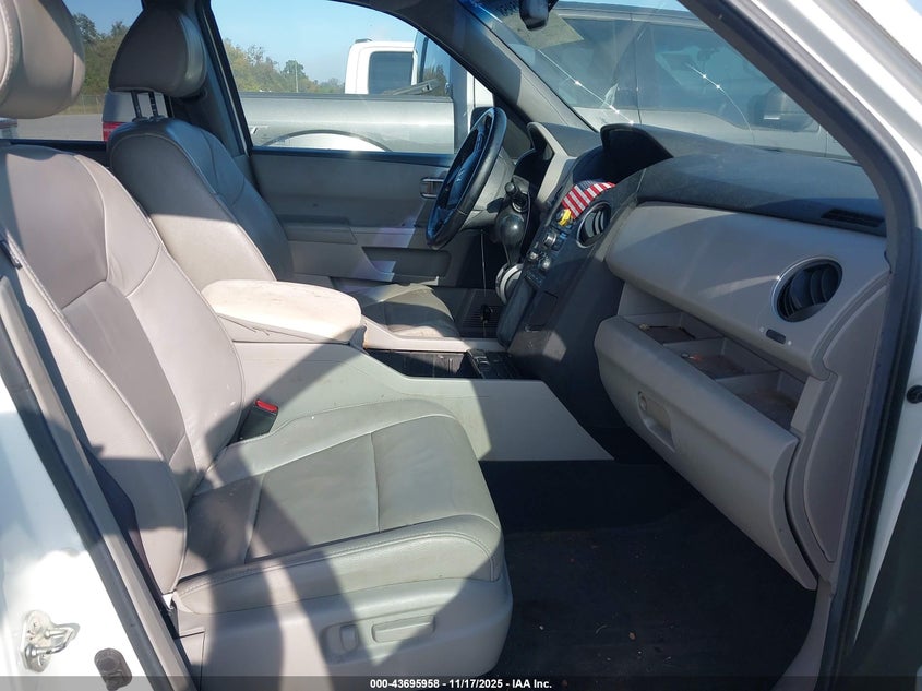 5FNYF3H54CB033320 2012 HONDA PILOT photo no. 5