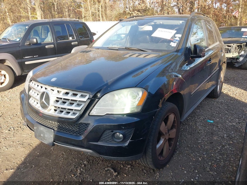 2011 MERCEDES-BENZ ML 350 auction photo 2