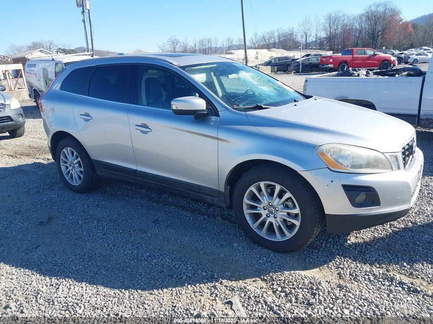 VOLVO XC60 T6/T6 R-DESIGN