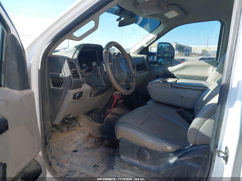 2022 Ford F-350 VIN: 1FT8W3BN5NEC61789 Lot: 43696076