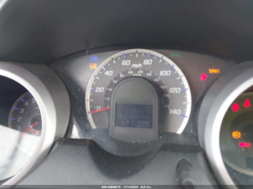 2010 Honda Fit Sport VIN: JHMGE8H41AC029169 Lot: 43696079