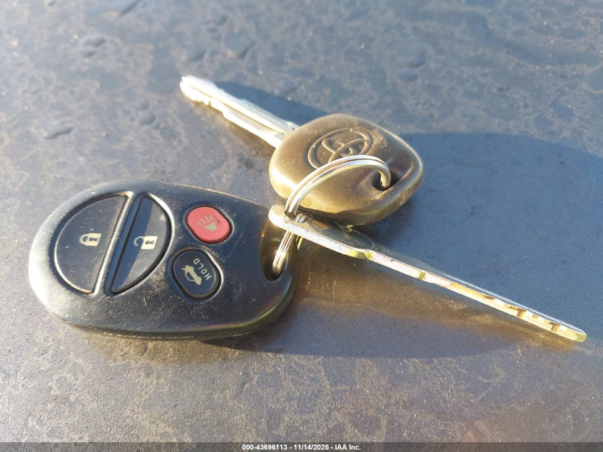 2006 Toyota Avalon Xls VIN: 4T1BK36B26U063949 Lot: 43696113