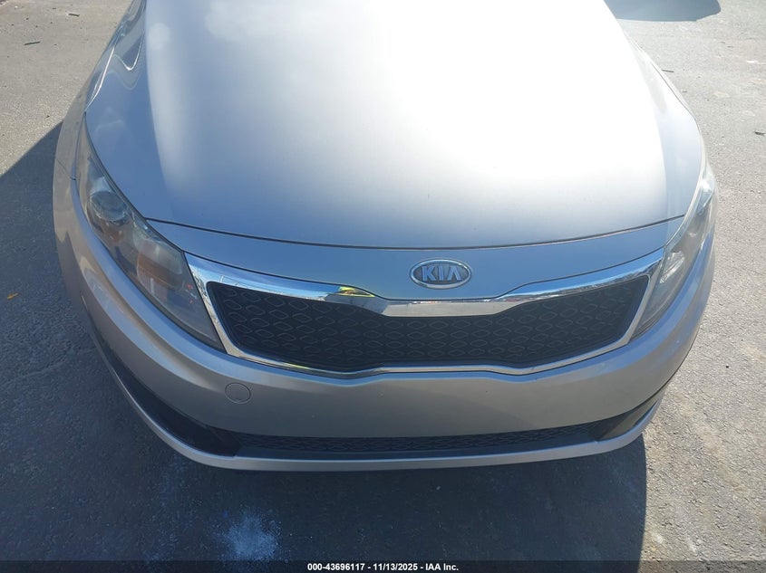 KNAGN4A73B5100700 2011 KIA OPTIMA photo no. 6