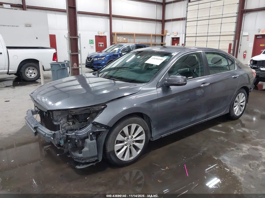 1HGCR2F8XDA191245 2013 HONDA ACCORD photo no. 2